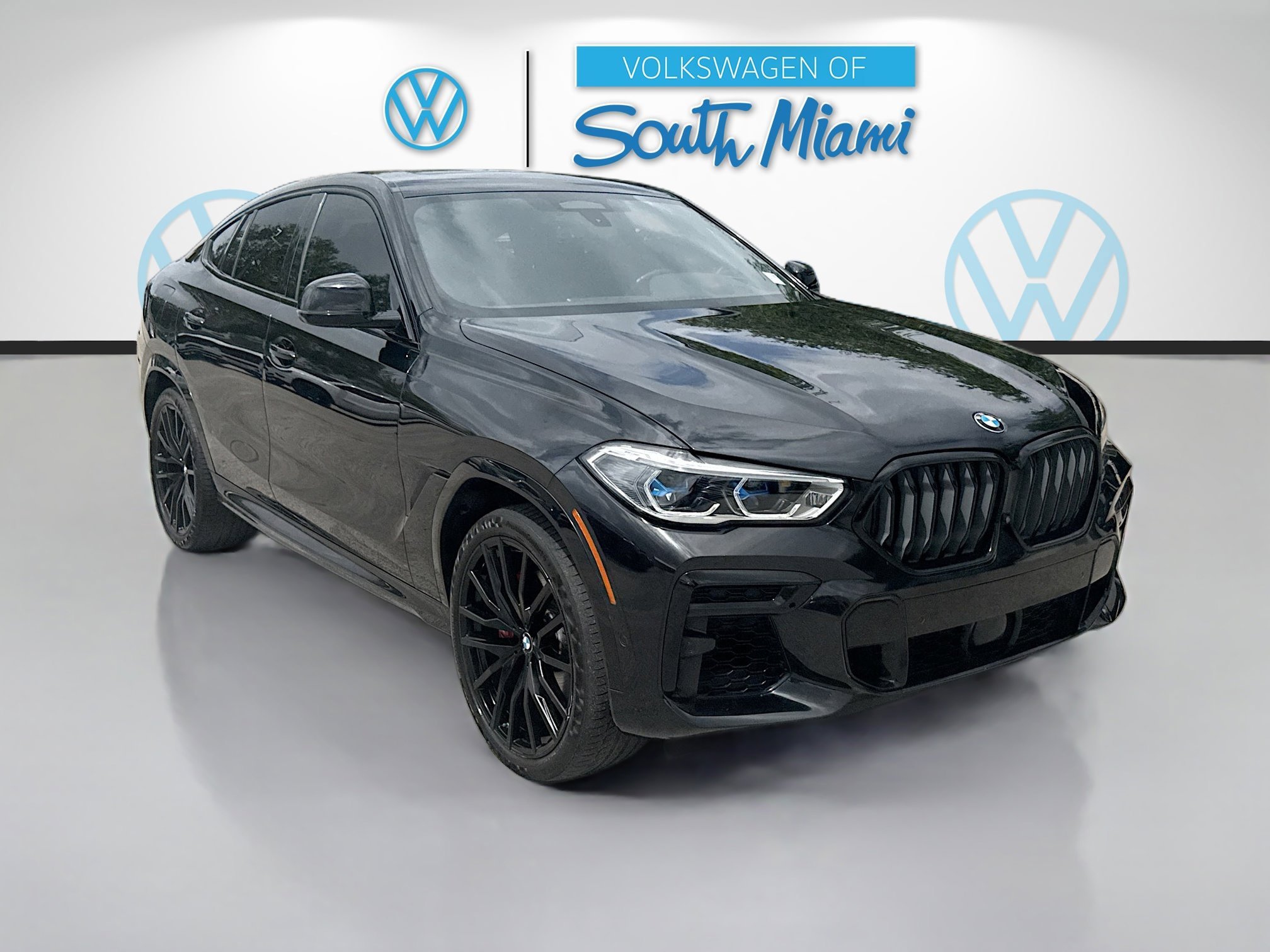 2023 BMW X6 xDrive40i's photo