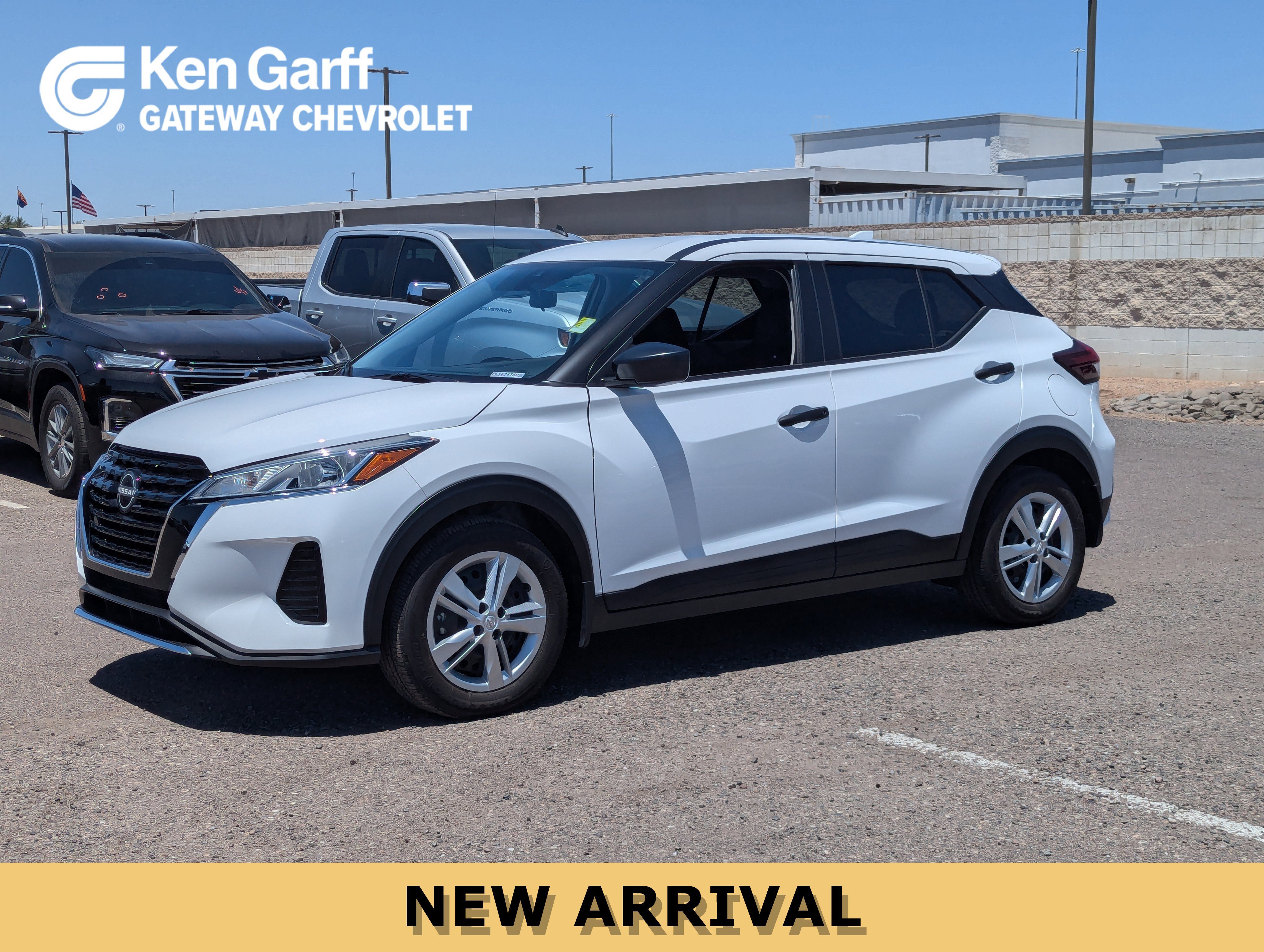 2023 Nissan Kicks 1.6 S's photo