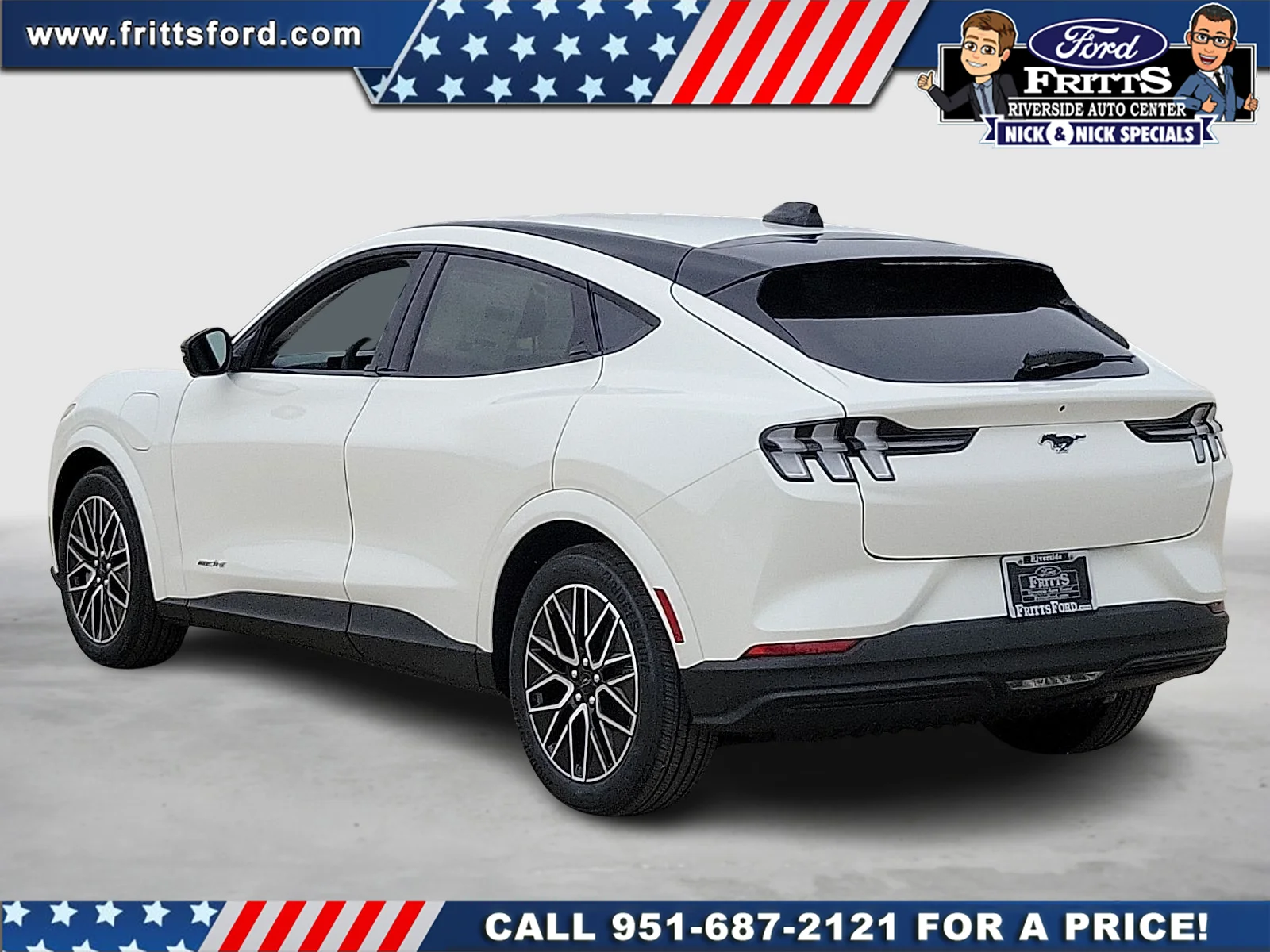New 2026 Star White Metallic Tri-coat Ford Premium image 2