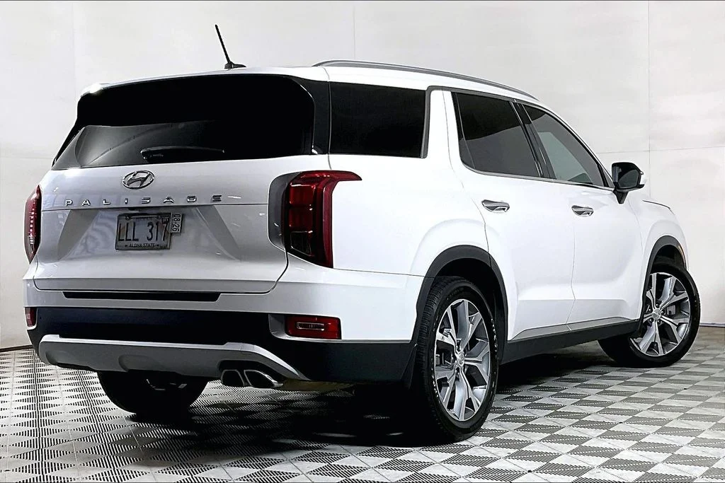 Used 2021 White Hyundai SEL image 10