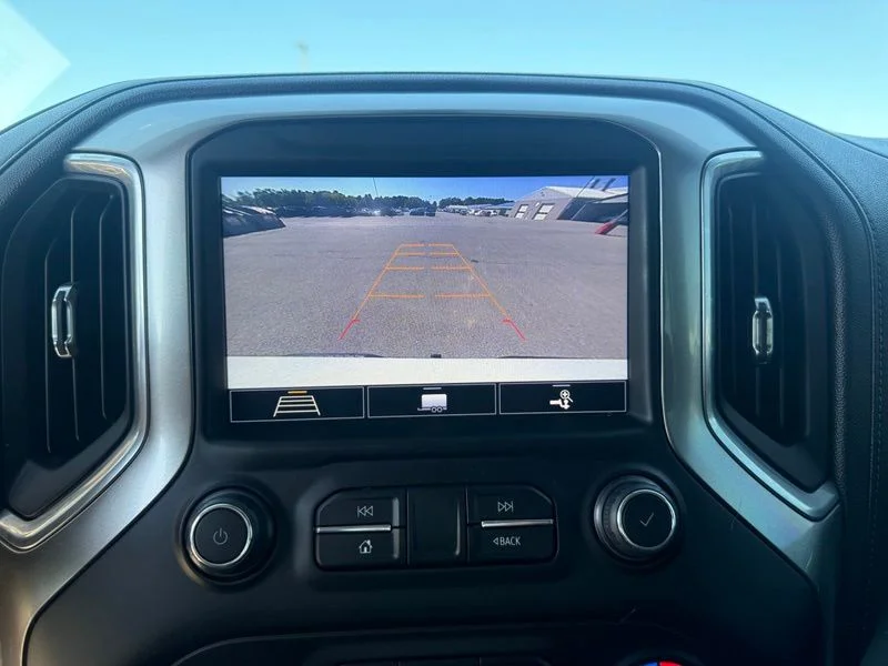 Used 2020 White Chevrolet LT Trail Boss image 11