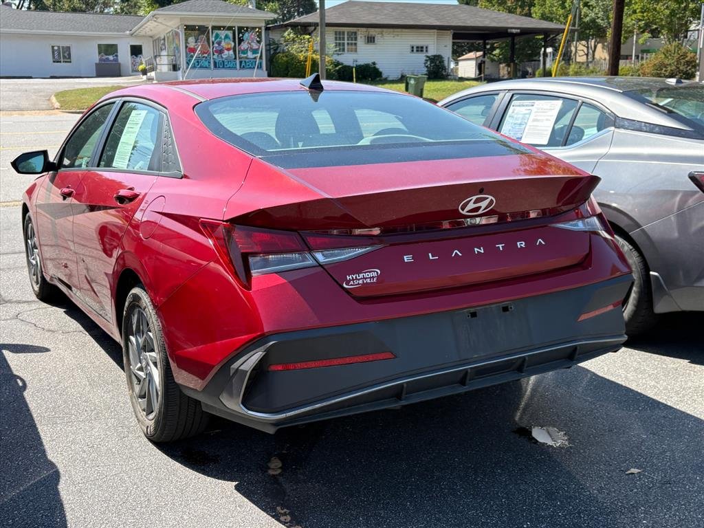 Certified Used 2024 Ultimate Red Hyundai SEL image 3