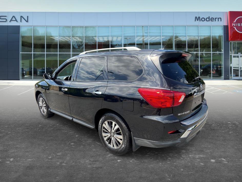 Used 2017 Magnetic Black Metallic Nissan S image 6
