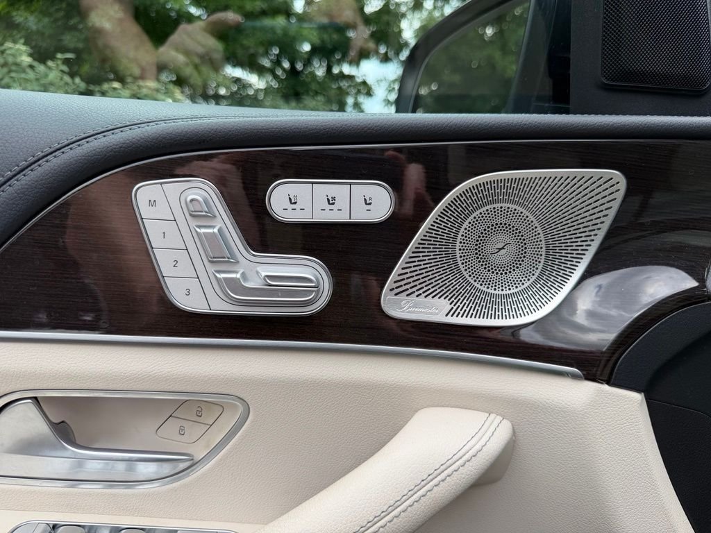 Certified Used 2024 Black Mercedes-Benz GLS 450 image 11