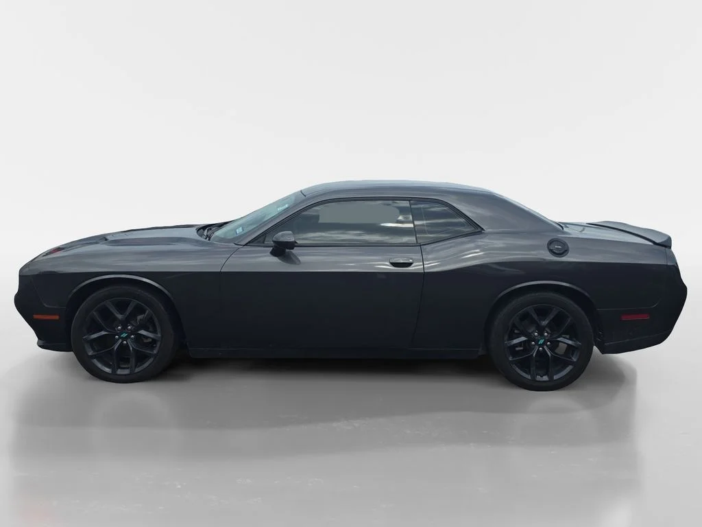 Used 2020 Granite Pearlcoat Dodge SXT image 5