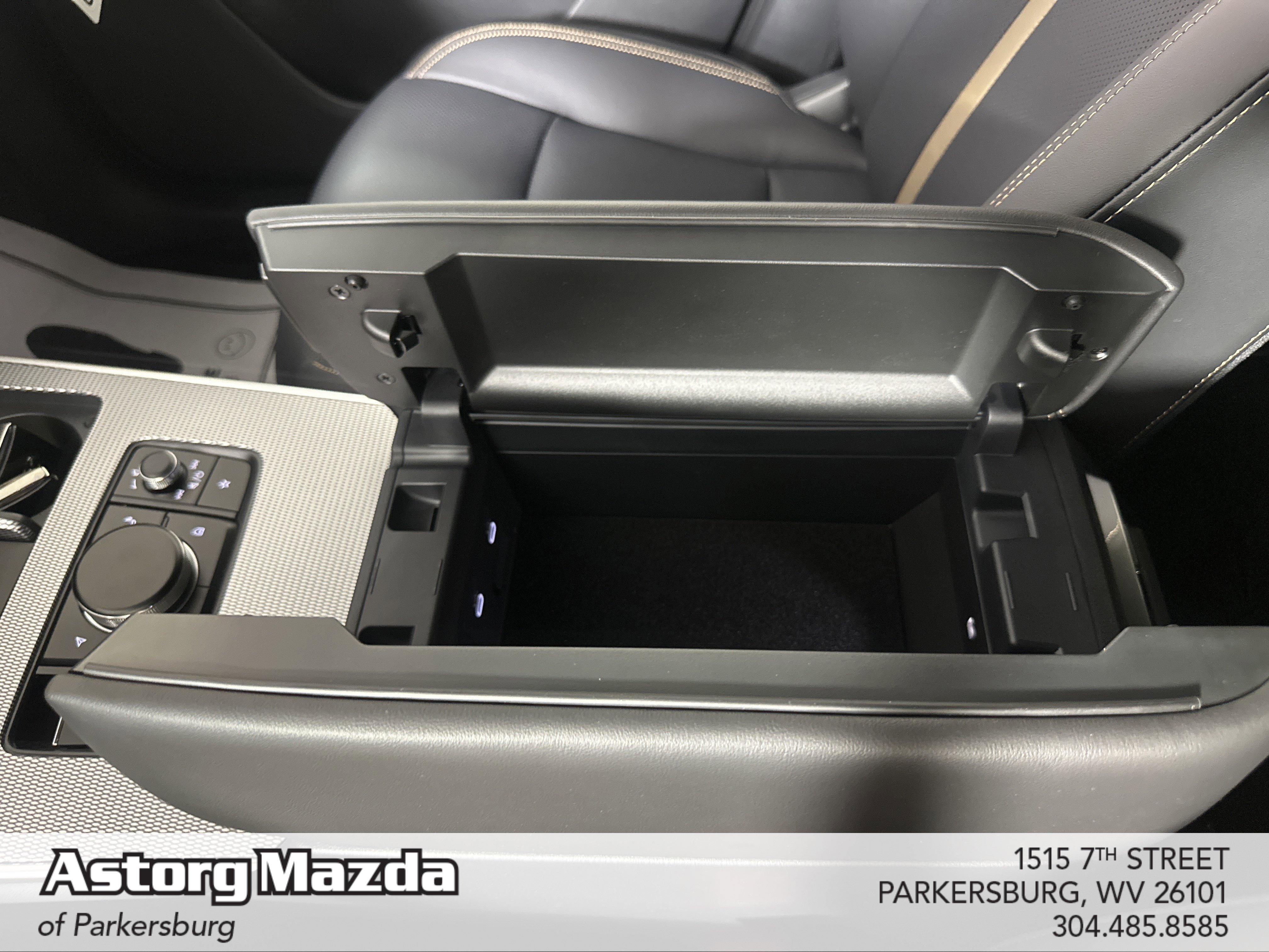 New 2026 Jet Black Mica Mazda 3.3 Turbo Premium Plus AWD image 21