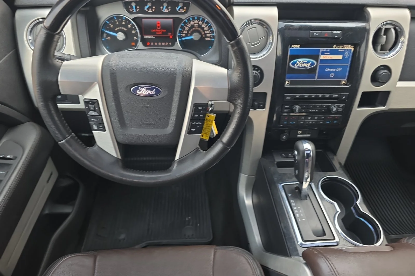 Used 2011  Ford  image 12