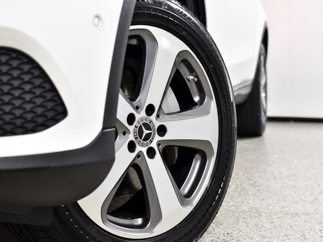 Used 2019 White Mercedes-Benz GLC 300 image 10
