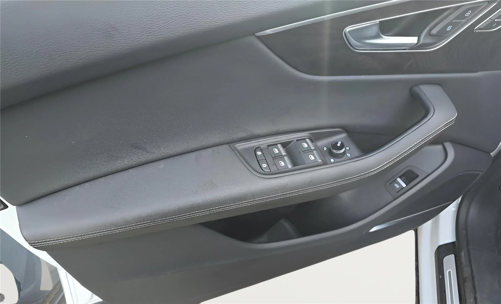 2023 Audi Q8 Premium Plus - Photo 15