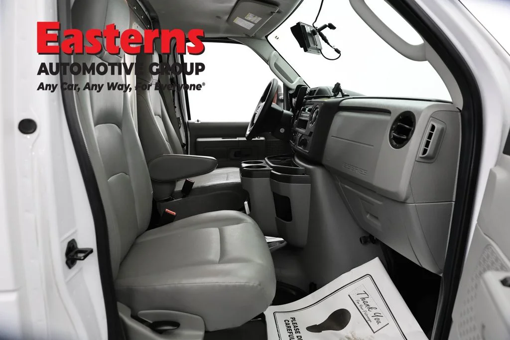 Used 2023 White Ford Base image 23