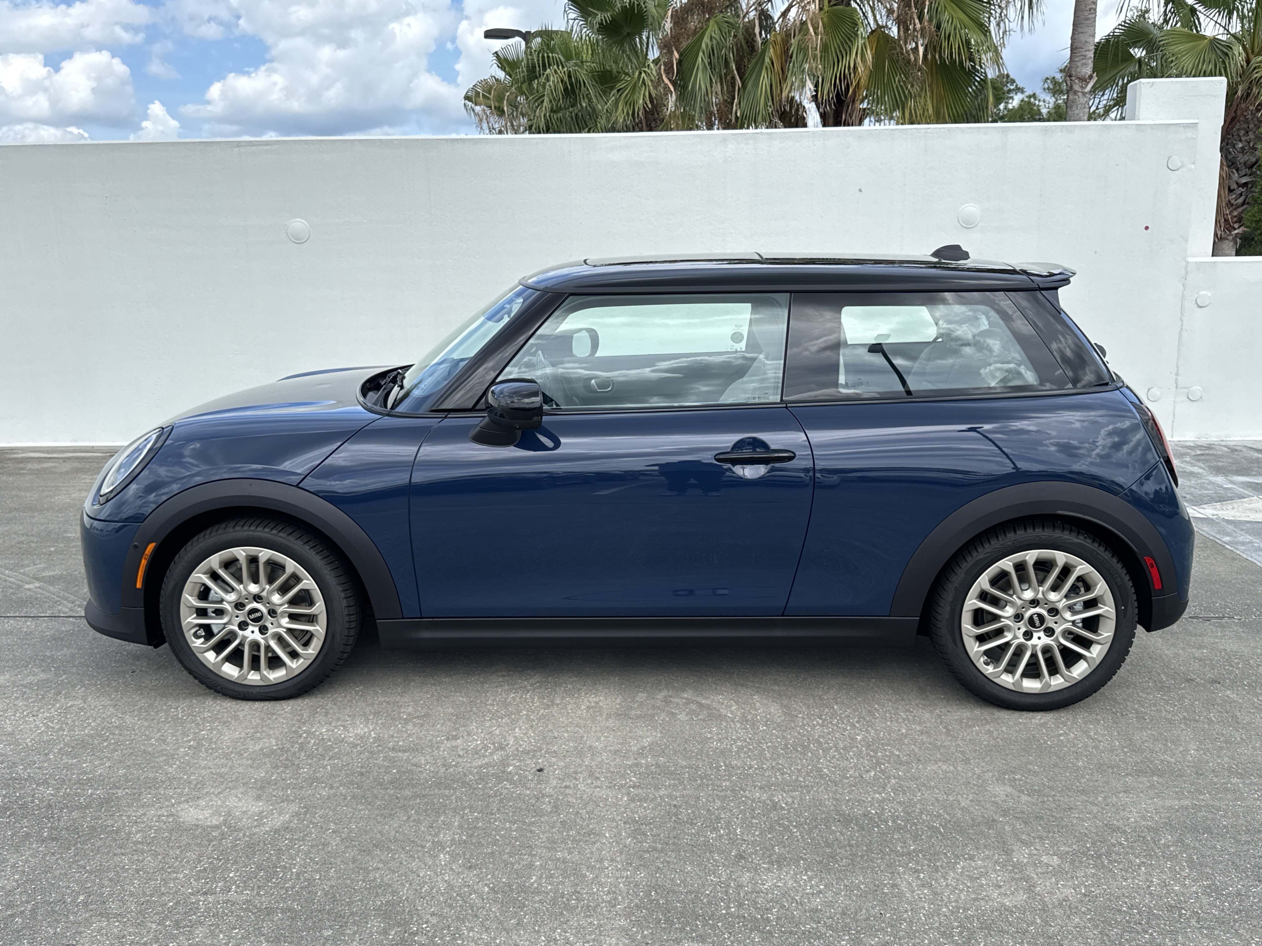 2026 MINI Hardtop 2 Door S - Photo 4