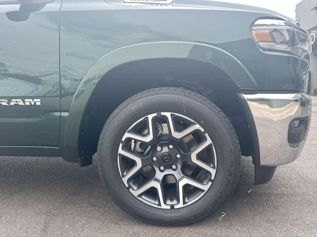 New 2026 Serrano-Green Metallic Exterior Paint RAM Laramie image 12