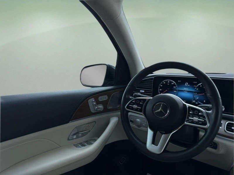 Used 2022 Black Mercedes-Benz GLE 350 image 12