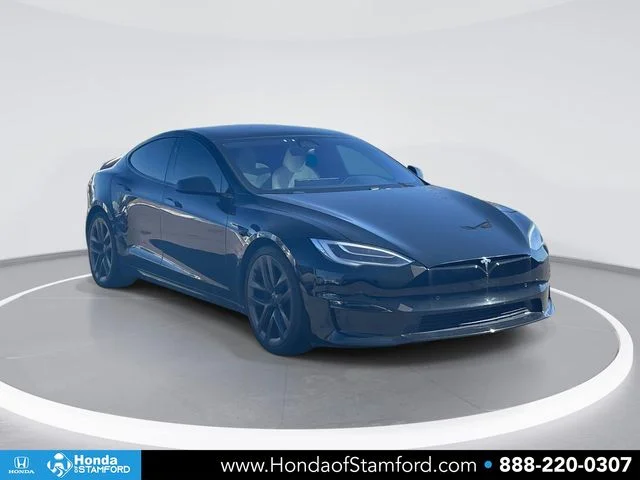 2022 Tesla Model S Plaid's photo