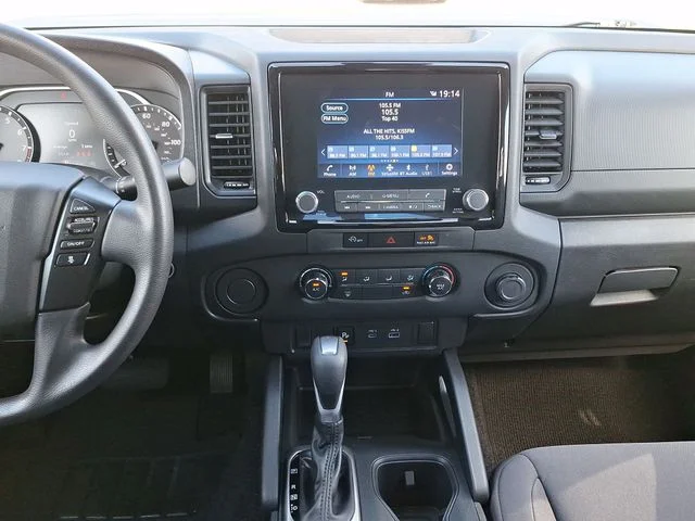 Used 2024 Gray Nissan S image 17