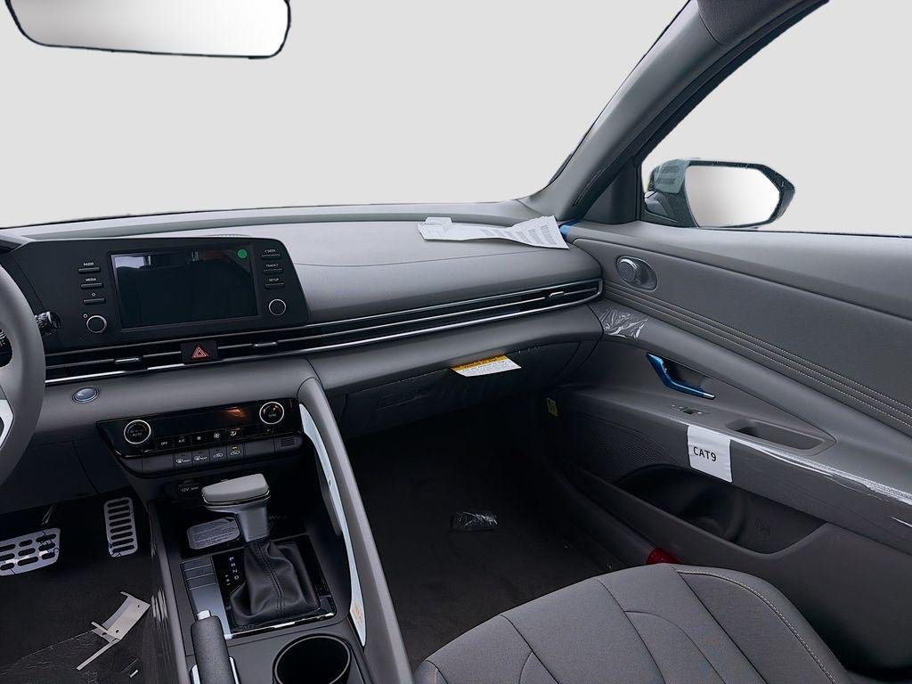 New 2026 Abyss Black Hyundai SEL Sport image 16