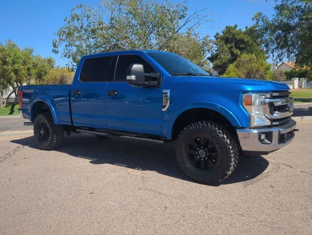 2020 Ford F-250 XLT 4x4 Crew Cab 6-3/4' Box's photo