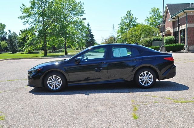 Used 2025 Black Toyota LE image 6