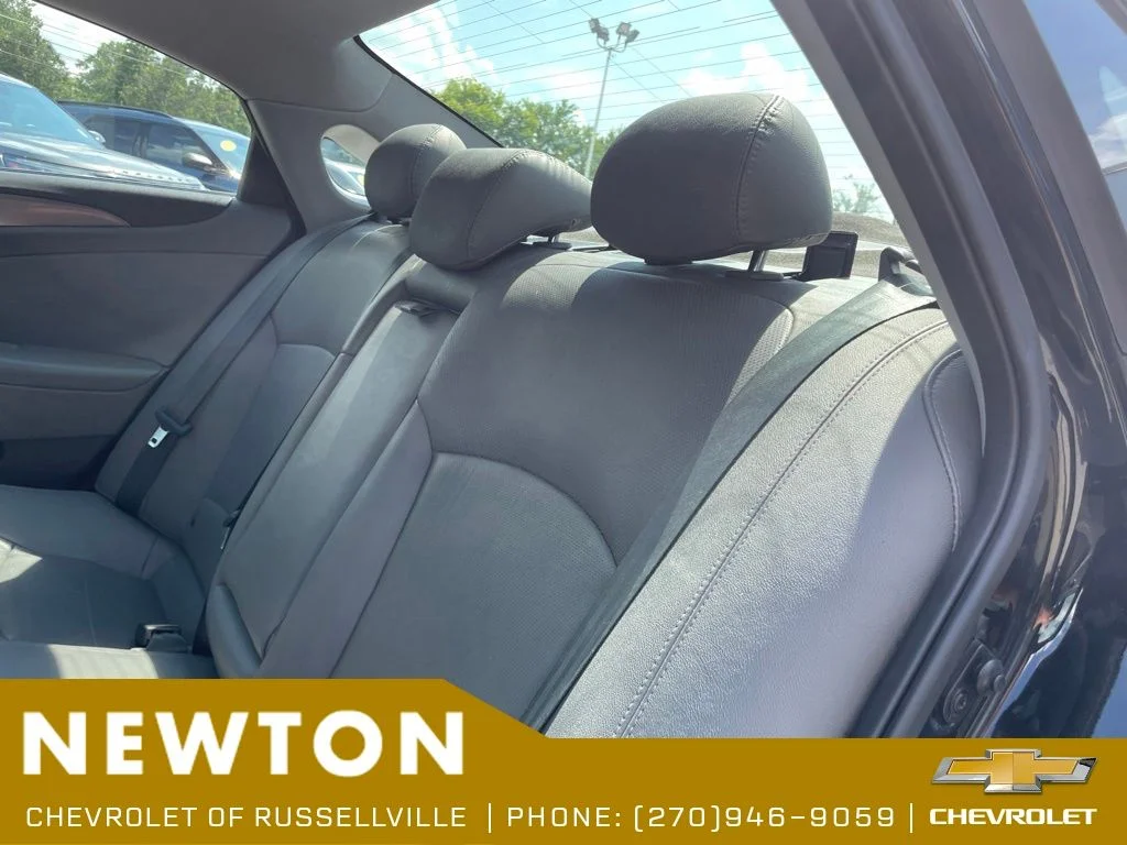 Used 2014 Black Onyx Pearl Hyundai Limited image 34