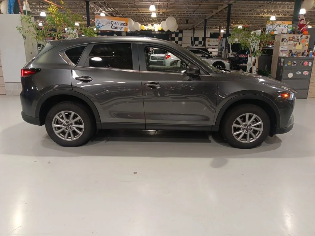 Used 2023 Machine Gray Metallic Mazda 2.5 S Select Package image 10