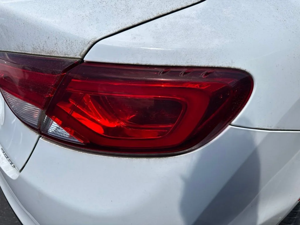 Used 2016 White Chrysler Limited image 20