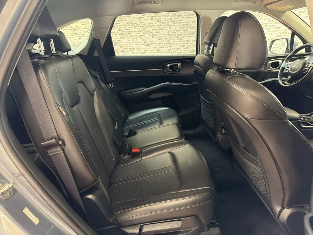 Used 2024 Silver Kia S image 12