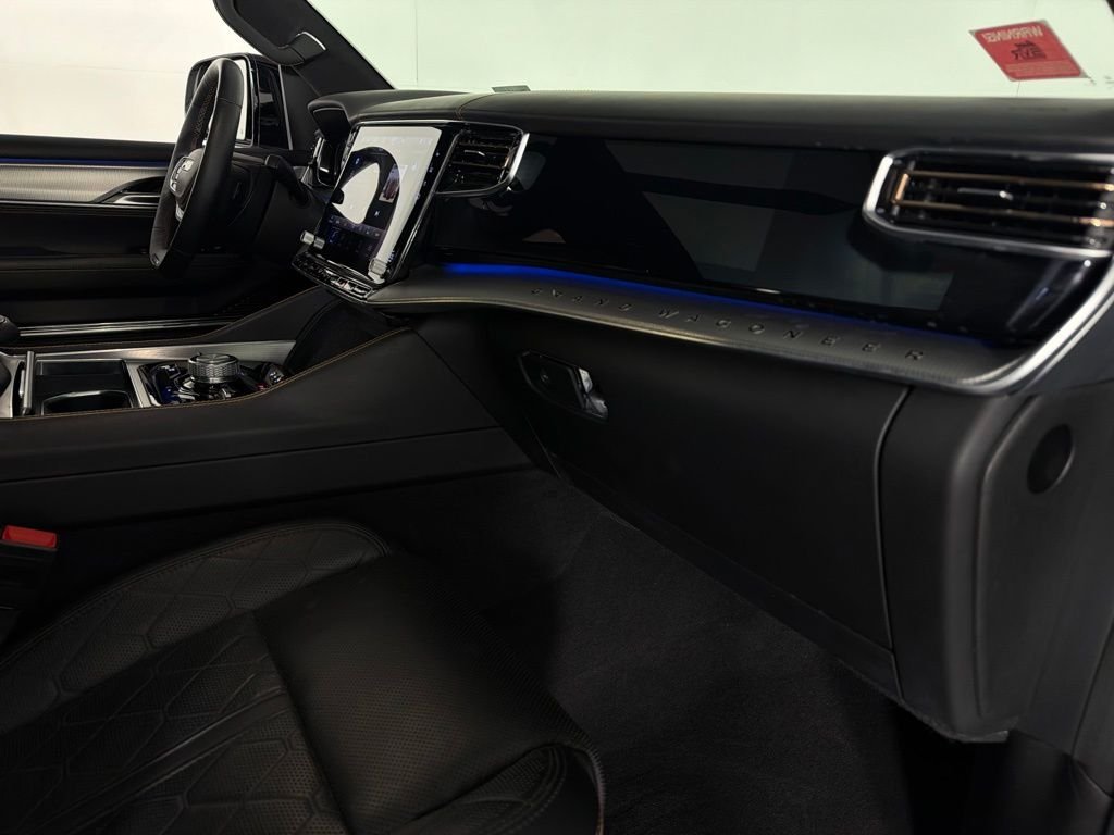 Used 2023 White Jeep Series III image 37