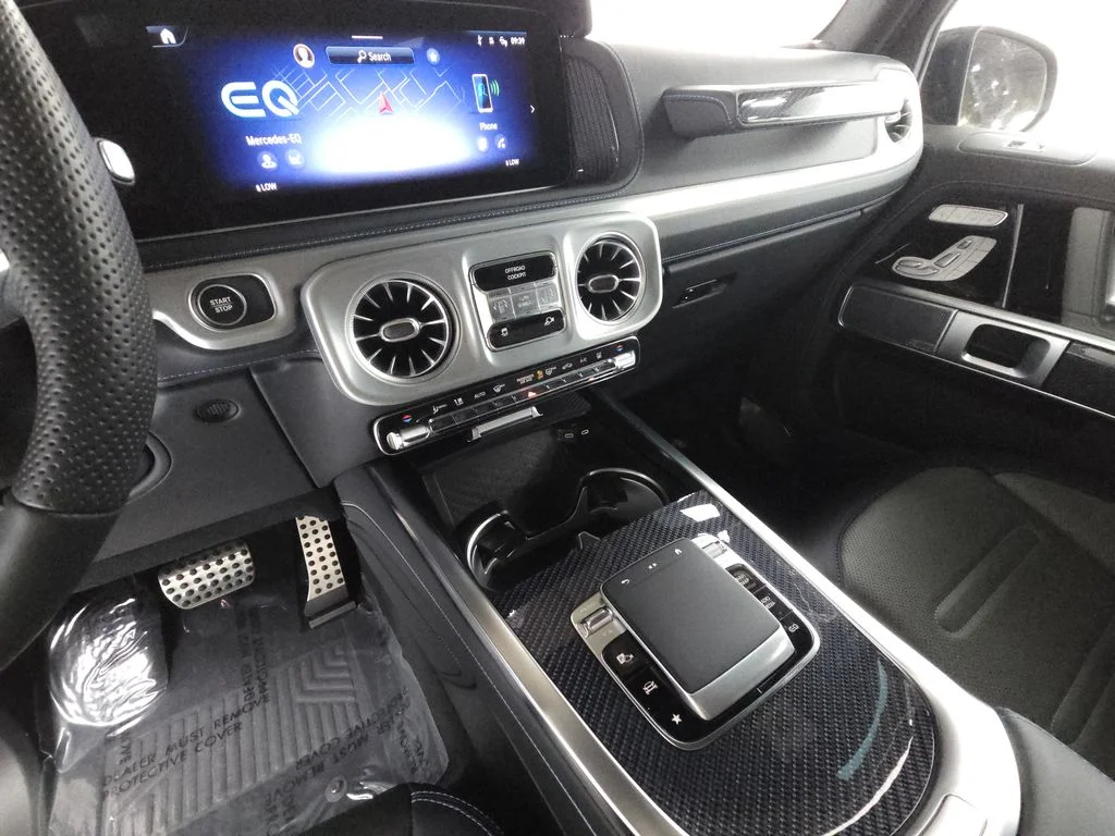 Certified Used 2025 Black Mercedes-Benz G 580 image 15