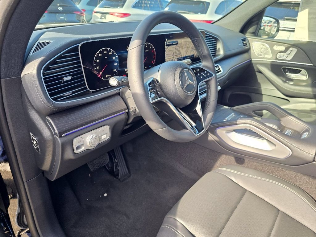 New 2026 Black Mercedes-Benz GLS 450 image 18