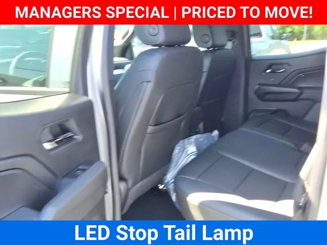 2025 Chevrolet Colorado LT - Photo 17