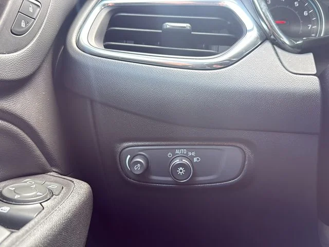 Used 2019 Beige Chevrolet LT image 24