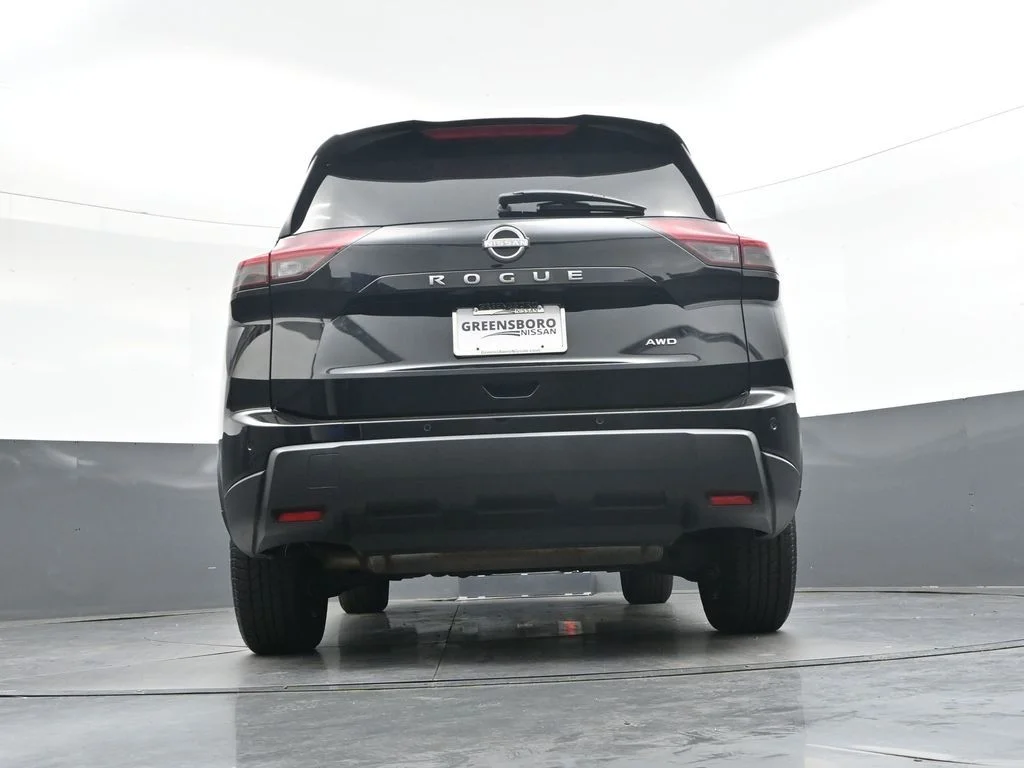 Used 2024 Black Nissan S image 36