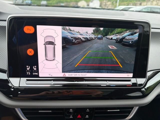 New 2026 Black Volkswagen Peak Edition image 19
