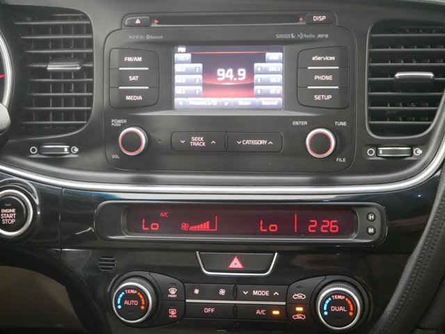 Used 2014 Satin Metal Kia EX w/ Premium Pkg image 19