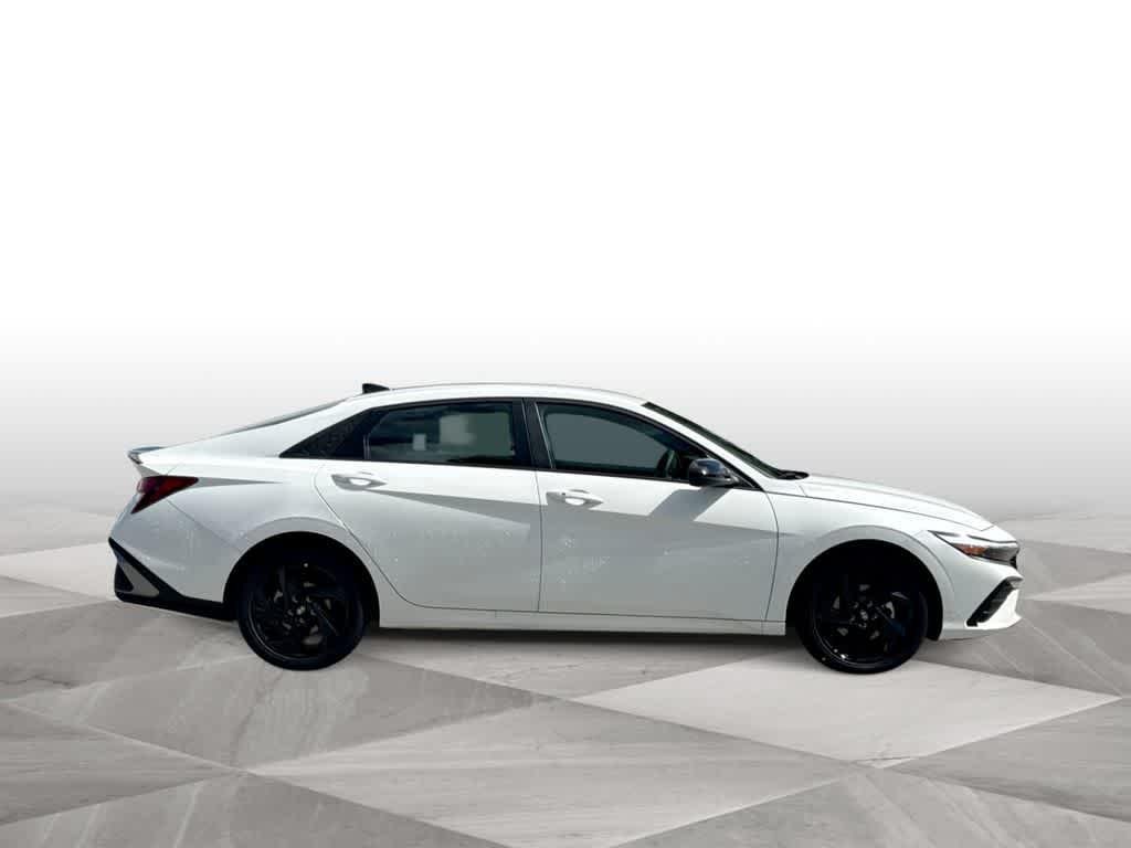 New 2026 Serenity White Hyundai SEL Sport image 9