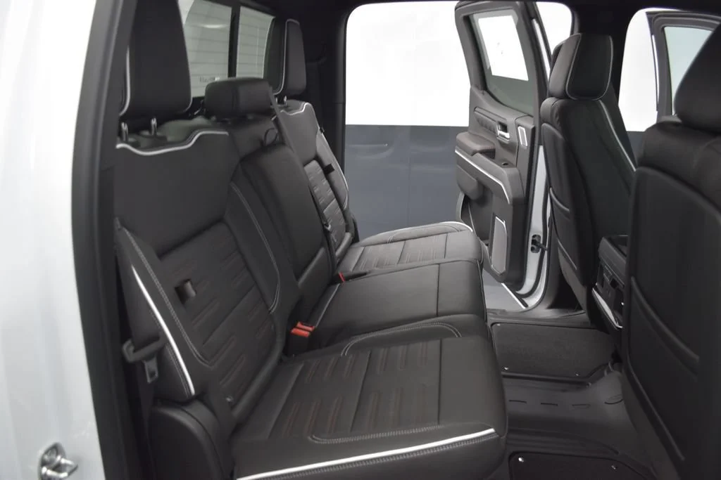 2026 GMC Sierra 1500 AT4X - Photo 25