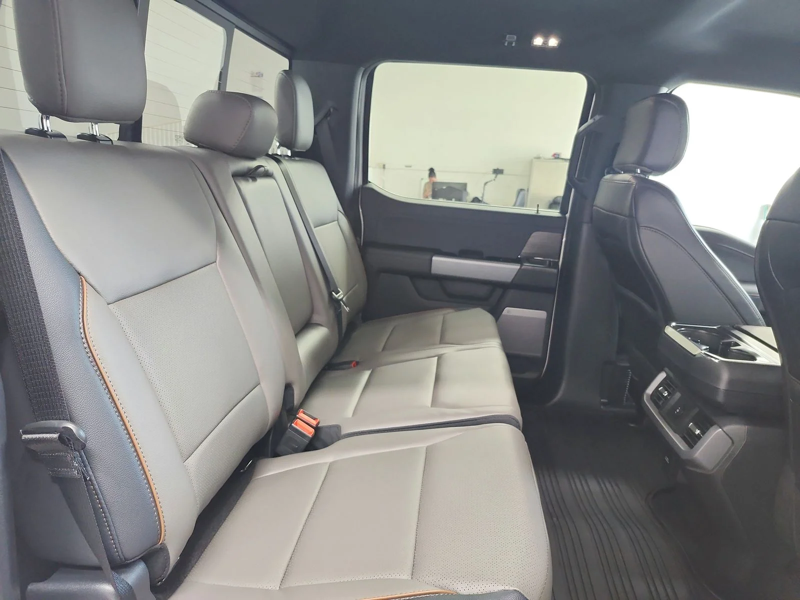 New 2026 Star White Metallic Tri-Coat Ford Lariat® image 42