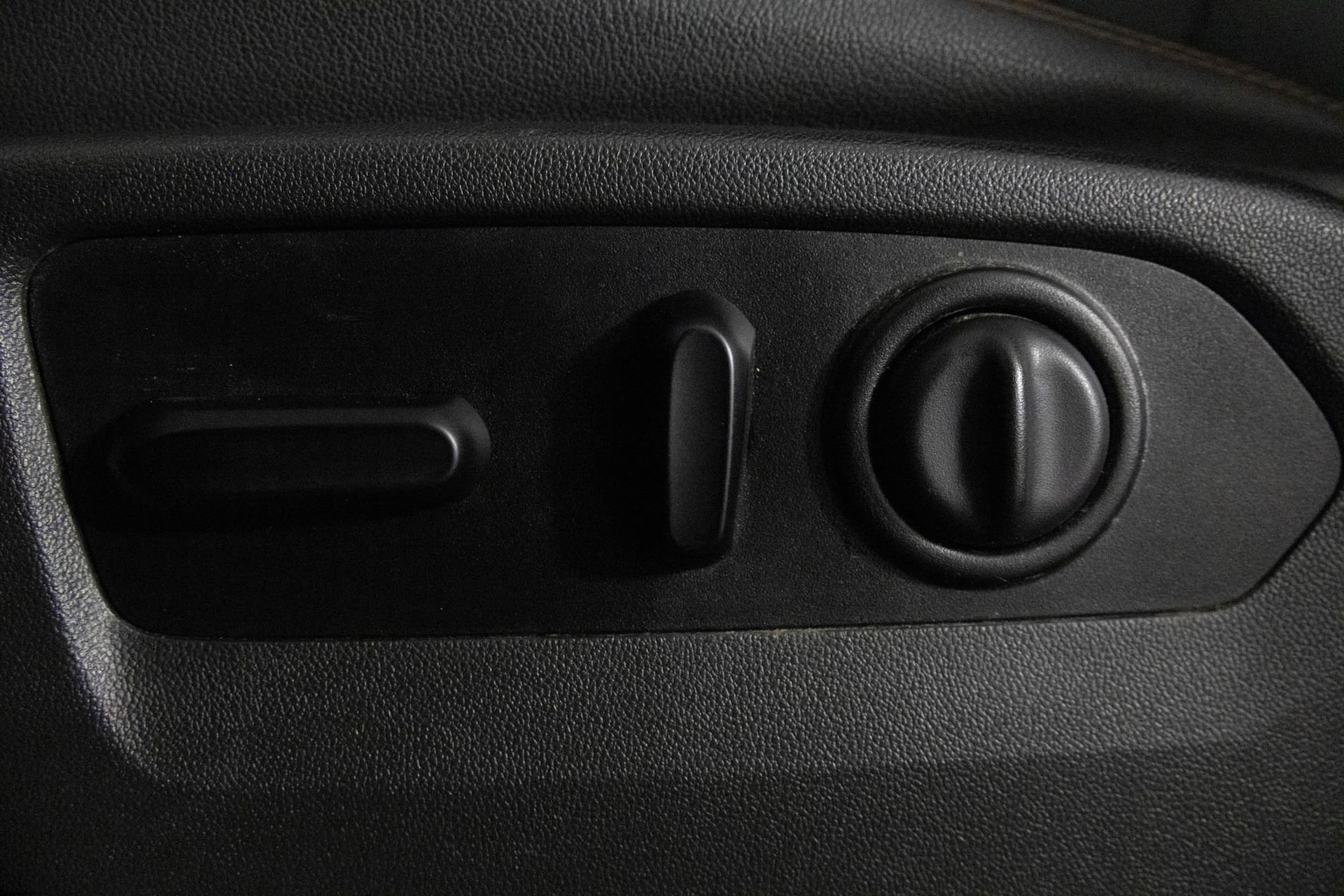 2021 GMC SIERRA - Image 37