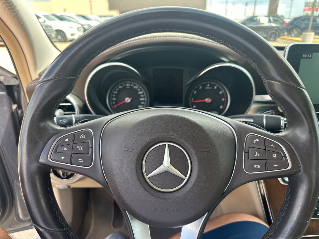Used 2015 Steel Gray Metallic Mercedes-Benz Luxury image 15