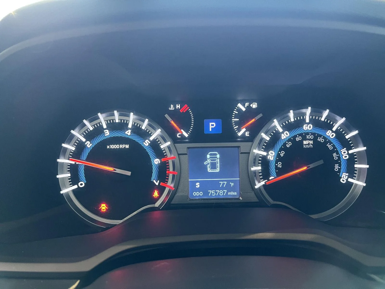 Used 2019 Gy Toyota SR5 image 20