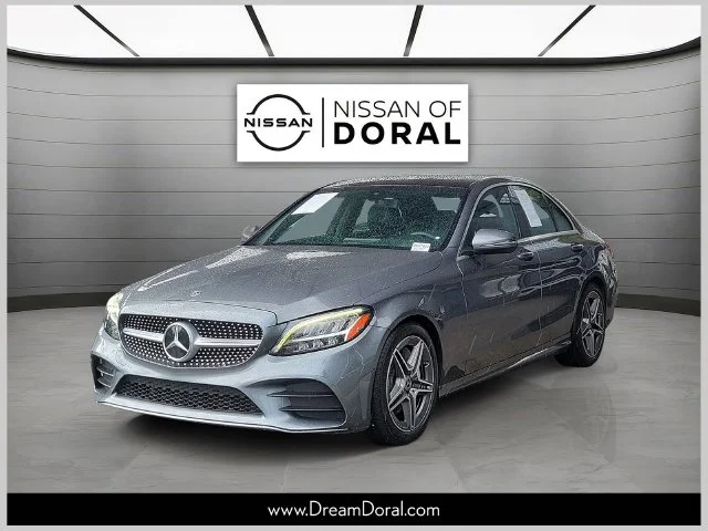 Used 2020  Mercedes-Benz C 300 image 1