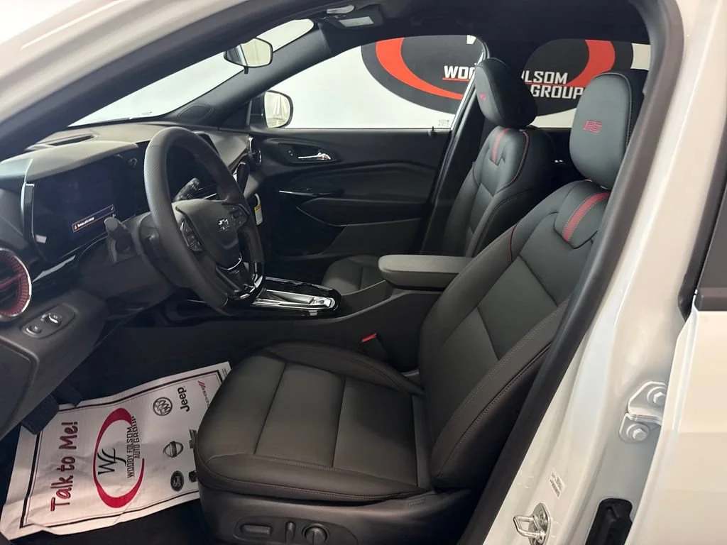 New 2026 Summit White Chevrolet 2RS image 8