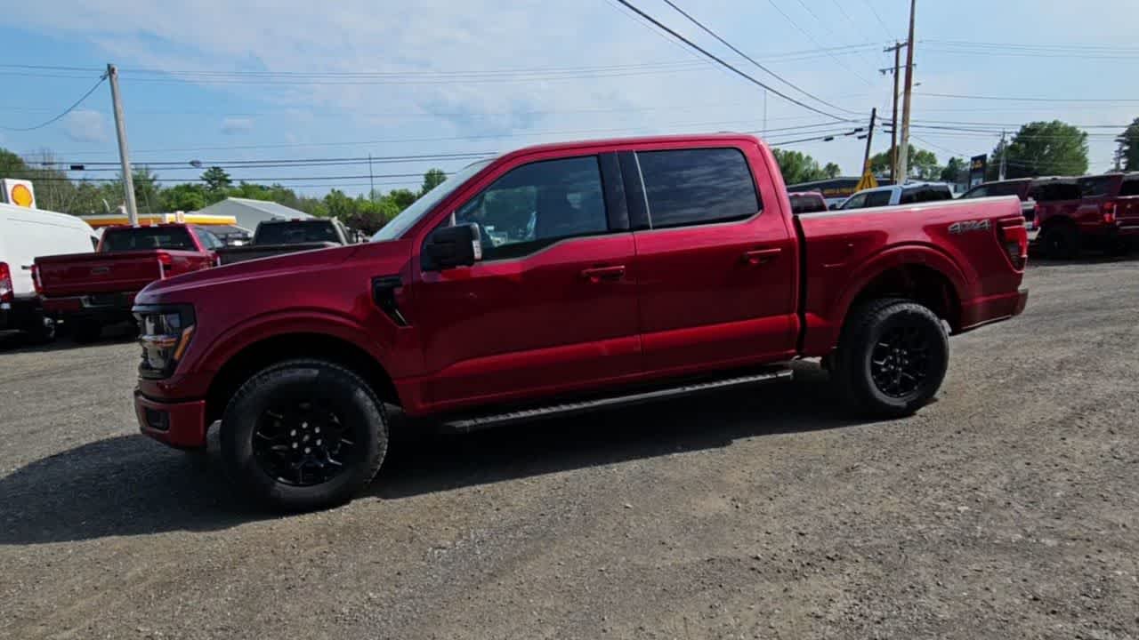 New 2026 Ruby Red Metallic Tinted Clearcoat Ford XLT image 4