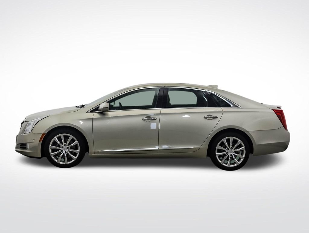 Used 2016 Cadillac XTS Luxury Collection with VIN 2G61M5S30G9110370 for sale in Minneapolis, Minnesota