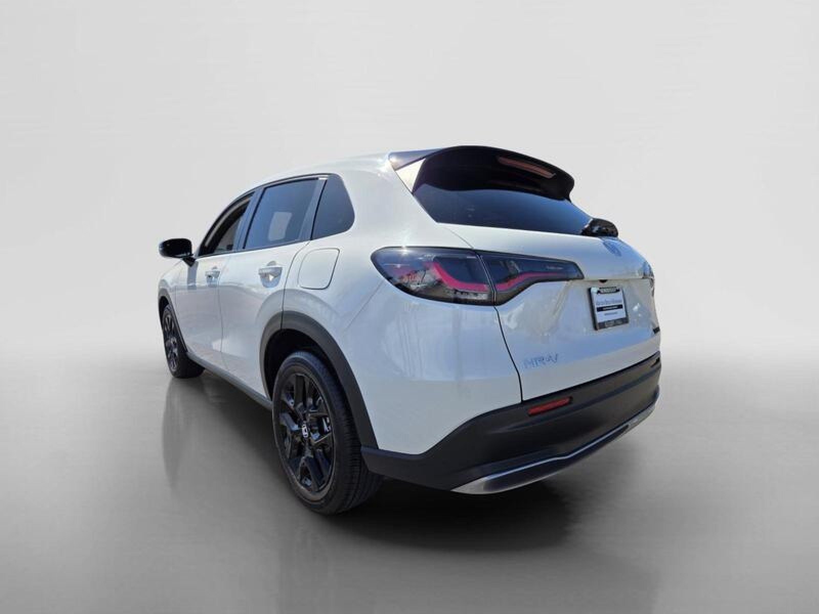 Used 2025 Platinum White Pearl Honda Sport image 3