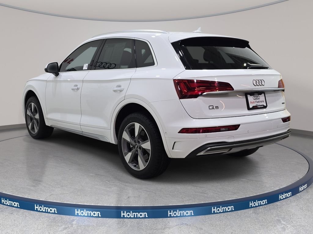 Used 2023 White Audi 40 Prestige image 8