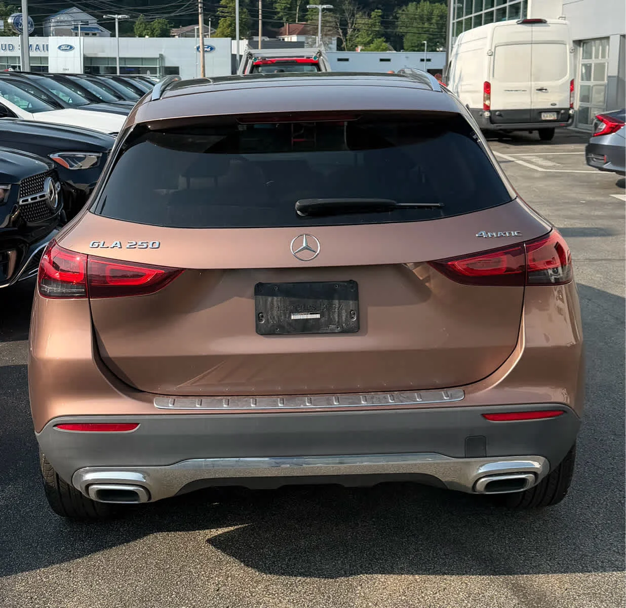 Used 2023 Rose Gold Metallic Mercedes-Benz GLA 250 image 4