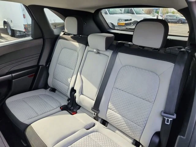 Used 2023 Black Ford Active image 27