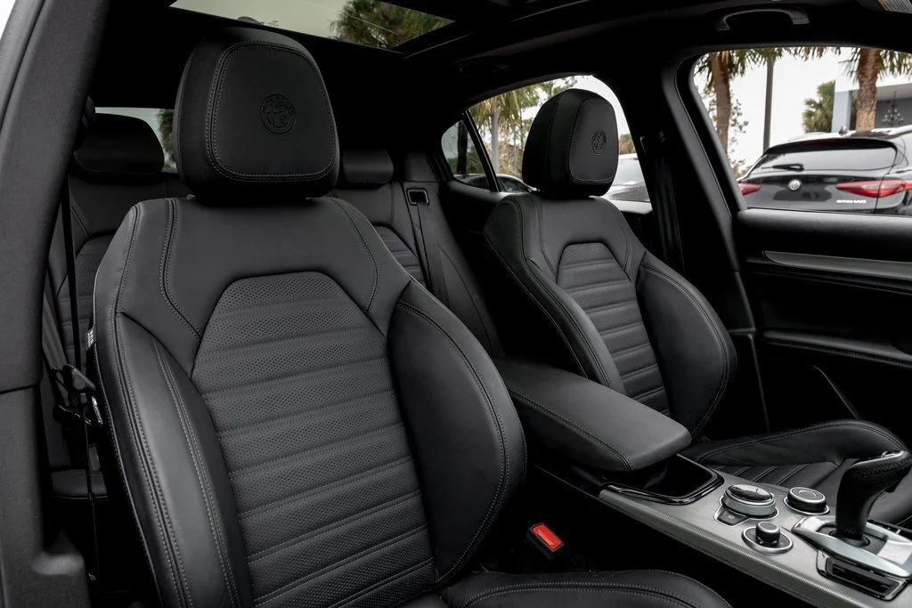 2024 Alfa Romeo Stelvio Veloce - Photo 36