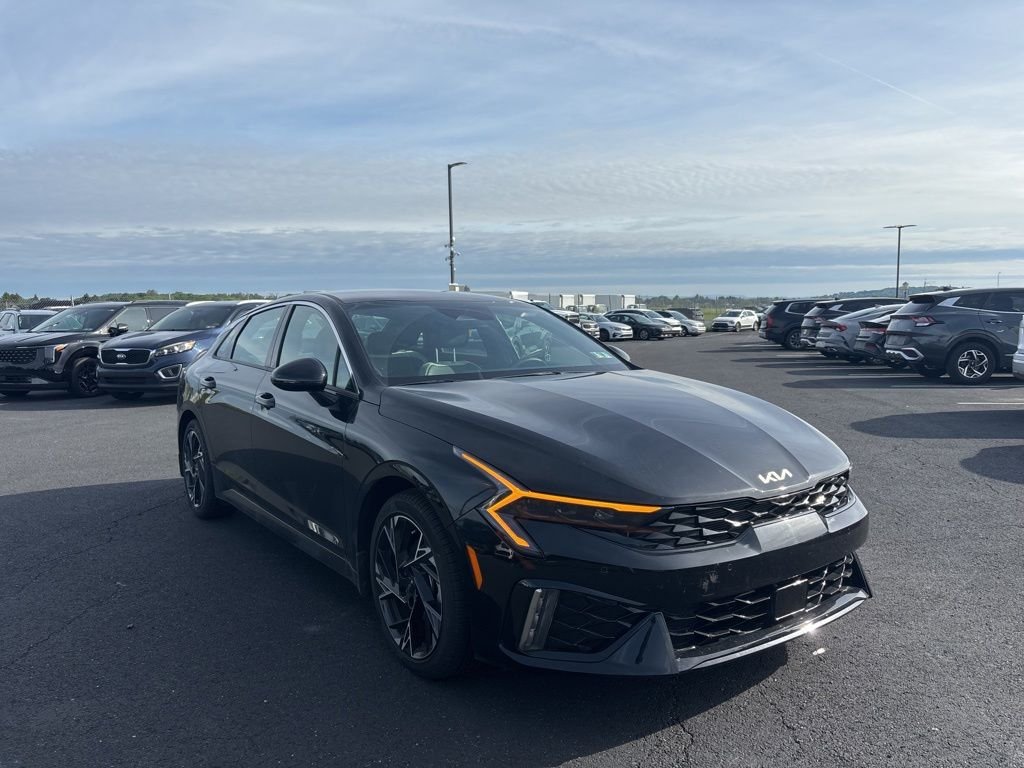 2025 Kia Optima GT-Line AWD's photo